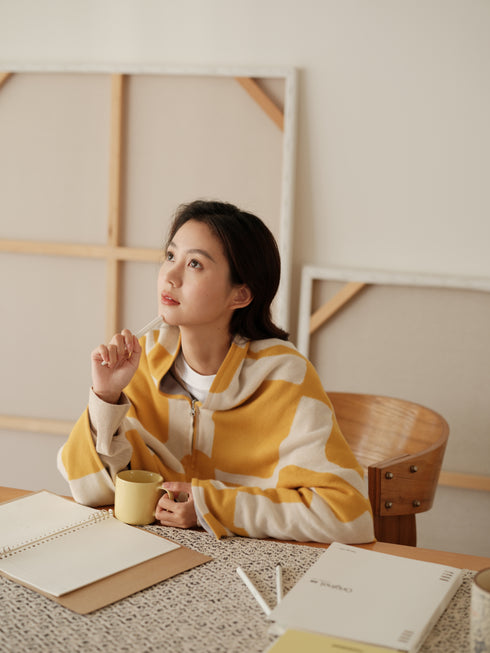 AISOLOVE RS8 多用途發熱披肩
